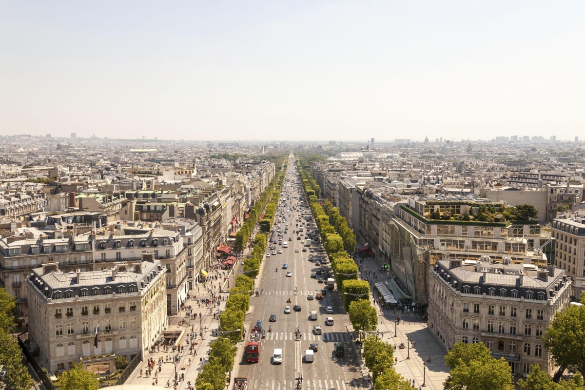 Champs Elysees runs between the Place de la Concorde in the East and the Place Charles de Gaulle in the West, where the Arc de Triomphe is located.